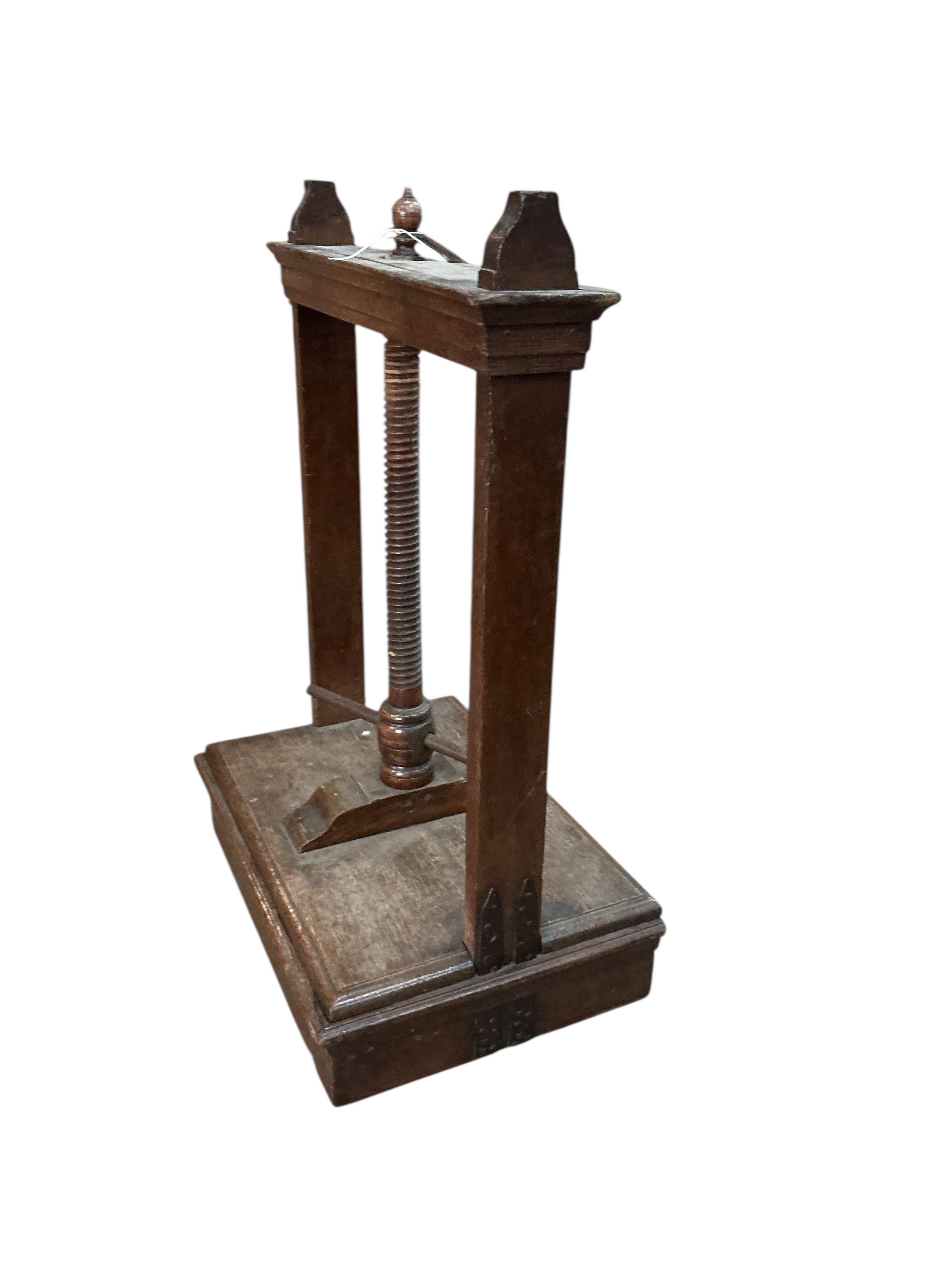 A 19th century oak press, width 71cm, depth 48cm, height 101cm